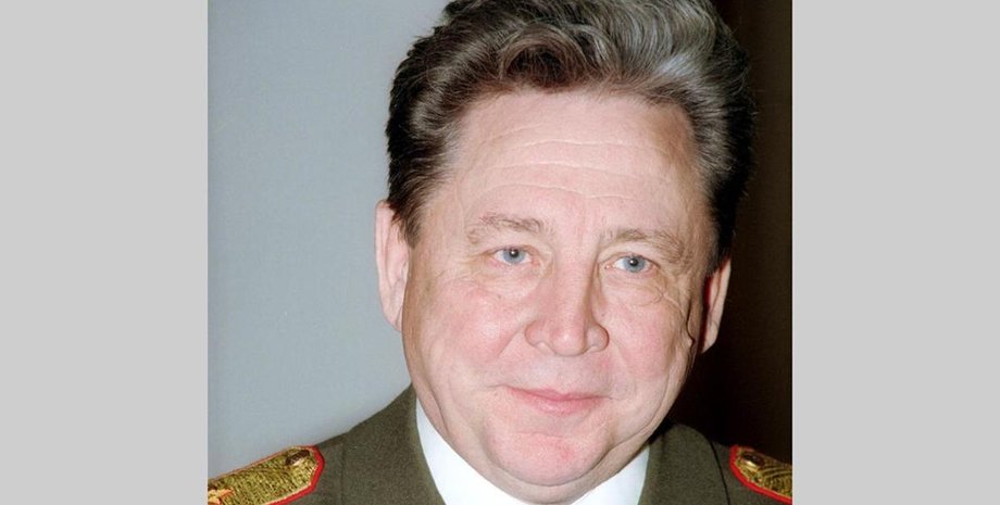 Російський генера у відставці Станіслав Петров застрелився