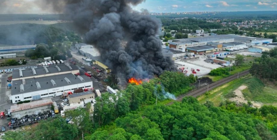 пожар, склад, химикаты, польша, ЧП