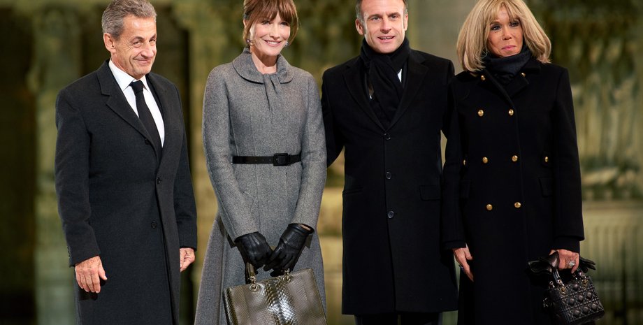 Ніколя Саркозі, Карла Бруні, президент Франції, Еммануель Макрон і Бріжит Макрон