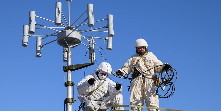 пелегантор, військові, реб