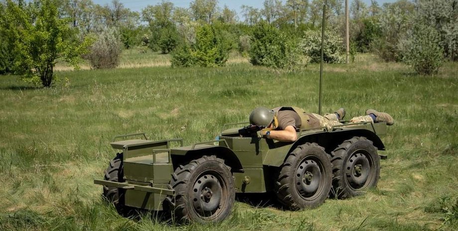 Испытание нового вооружения на фронте