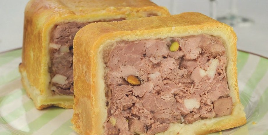 Паштет из курицы в тесте , куриный паштет, запеченный паштет