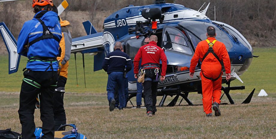 Операция по поиску разбившегося A320 / Фото: Reuters