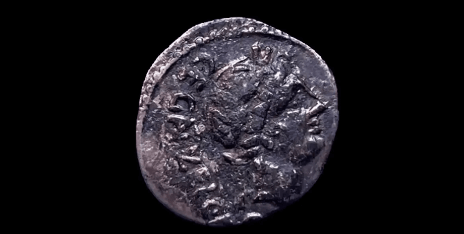 Римские монеты Клатерны, Открытия итальянской археологии, Раскопки древнеримского города, Римские монеты и драгоценные камни, Исторические артефакты Италия, Торговый центр Римской империи, Римские монеты и драгоценные камни, Исторические артефакты Италия