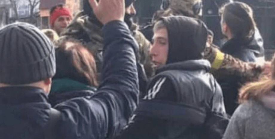 зсу зайшли в херсон, херсон, зсу в херсоні, фото зсу в херсоні