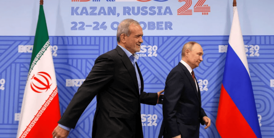 Президент Ирана Масуд Пезешкиан и Владимир Путин