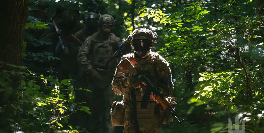 Народні депутати пропонують карати воїнів ЗСУ за невиконання наказів командування