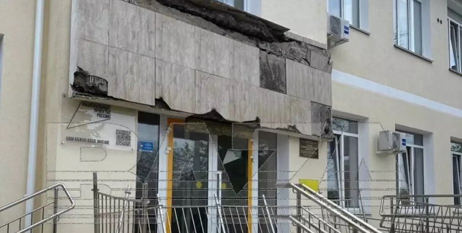 У Севастополі обвалився балкон із дітьми