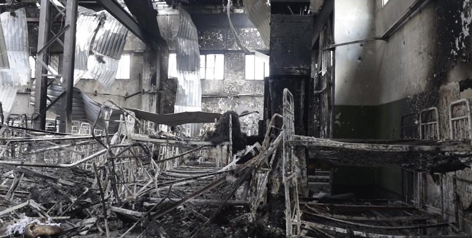 Последствия обстрела в Еленовке. убийство военнопленных,