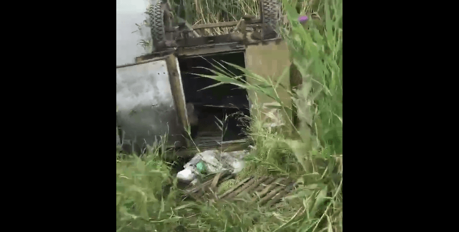 ЗС РФ, Токмак, Мародерство