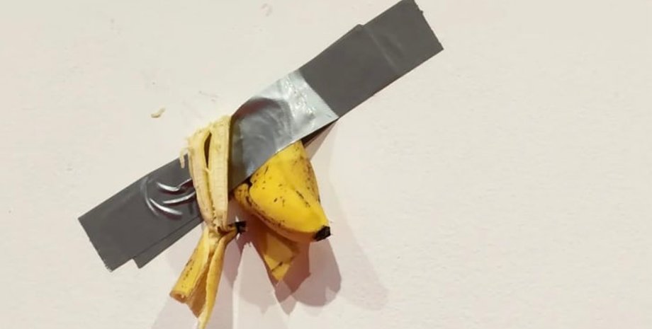 Банан Маурицио Каттелана