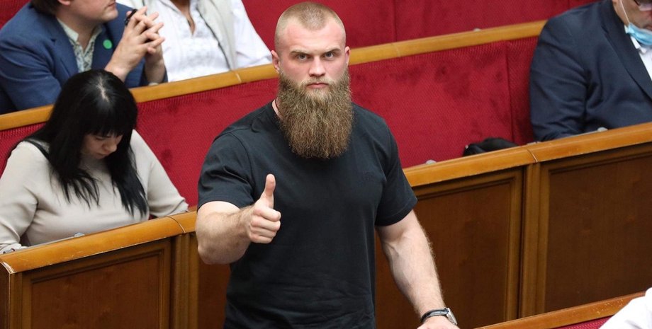 Нардеп Артем Дмитрук, втеча, розшук, молдова, екстрадиція, офіс генпрокурора, провадження