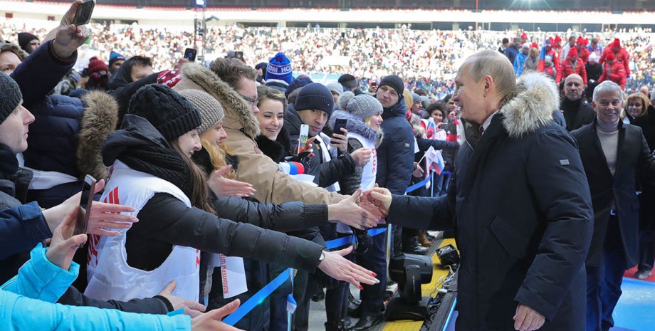 Володимир Путін, путін на мітингу, путін і росіяни