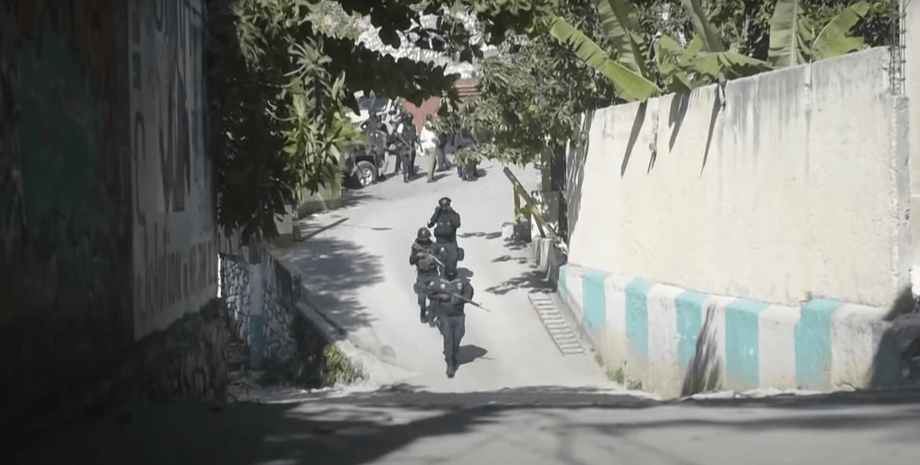 гаити, полиция, улица, фото