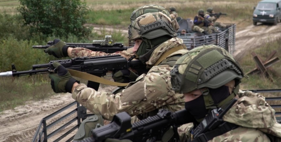 ЗСУ, контрнаступ, українські військові, бійці, захисники
