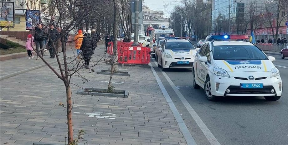 Полиция, скорая, Мариуполь