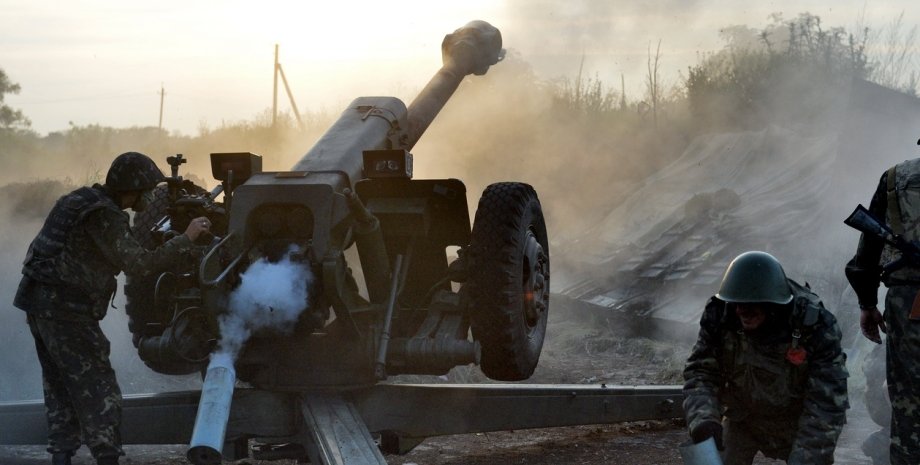 Бой в Донбассе / Фото пресс-службы Минобороны Украины