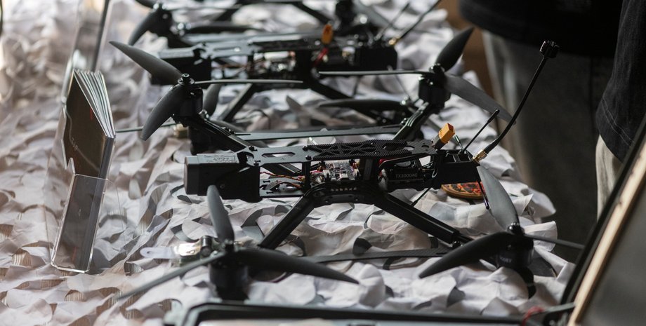 війна в україні, дрони, виробники дронів, закупівля дронів, війна з росією, модель