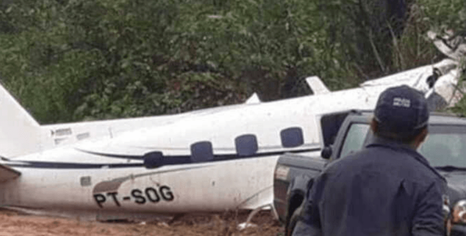 літак, авіакатастрофа