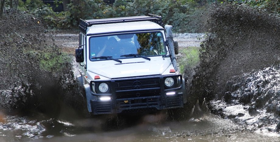 новый внедорожник на базе гелендвагена