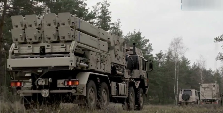 німеччина,  IRIS-T, війна в україні, військова допомога, пакет допомоги, війна з росією