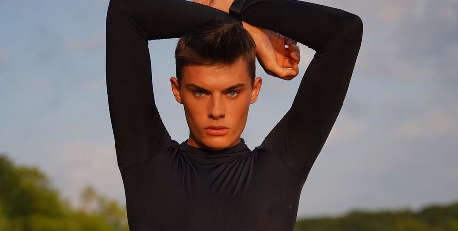 льюис фриз, купальники, мужчина в купальнике