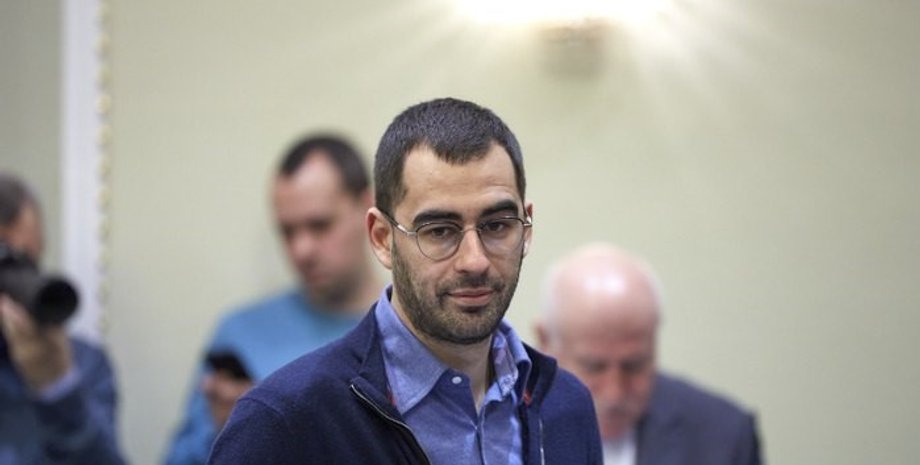 Олександр Трухін, нардеп, дтп, суд, поліцейський підкуп, поїхав за кордон