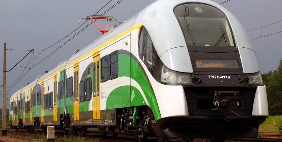 поезд, Польша