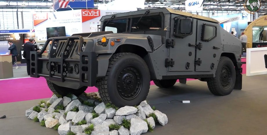 тактический броневик