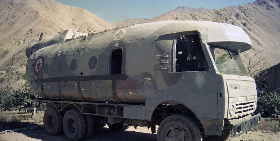 симбіоз вантажівки і вертольота моджахеди