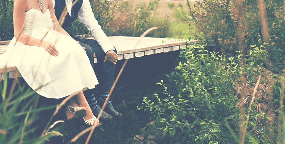 Свадьба, свадебная церемония, свадебное фото, муж и жена, невеста, свадебное платье,