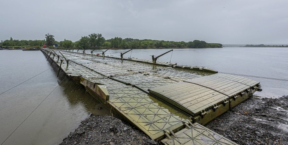 понтонний міст
