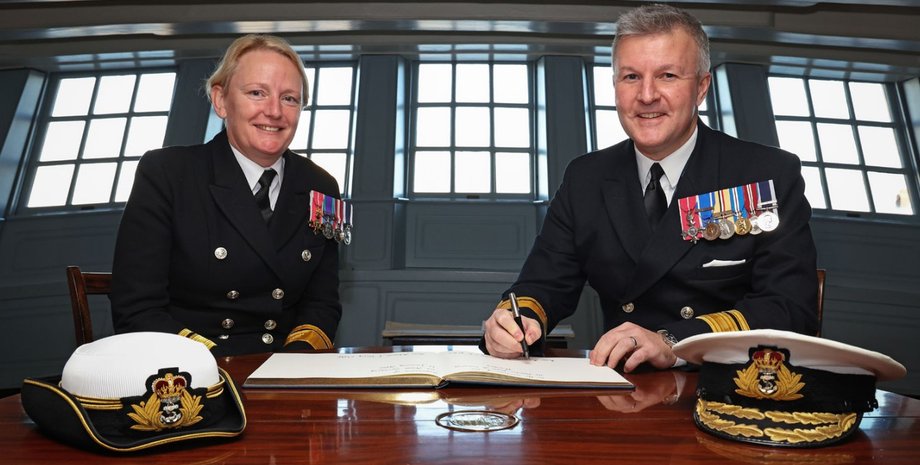 женщина-адмирал во флоте