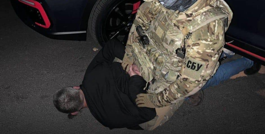 СБУ задержала мэра Сум СБУ задержала мэра Сум, фото