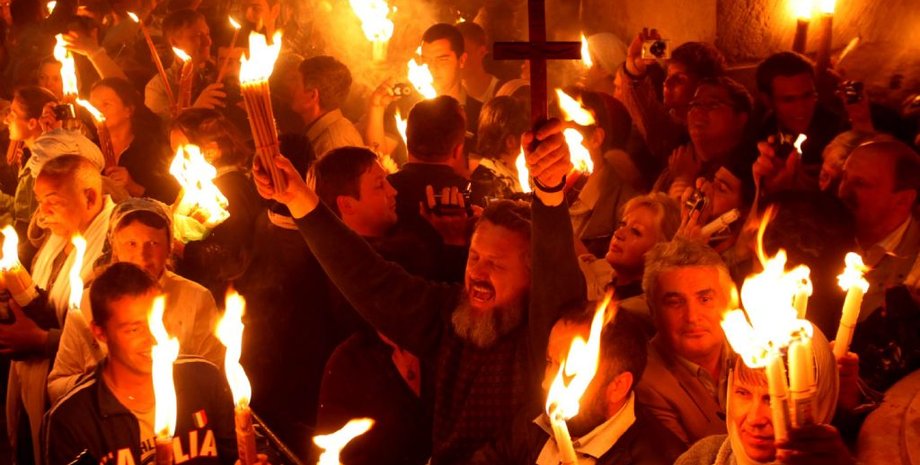 Схождение Благодатного огня / Фото: Losandes.com.ar
