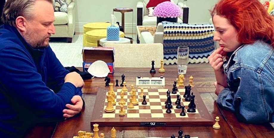 шахматы, шахматистка, Дженнифер Шахаде, игра