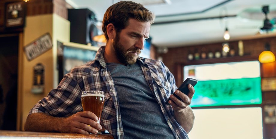 мужчина, смартфон, сэлфи, селфи, алкоголь, пиво