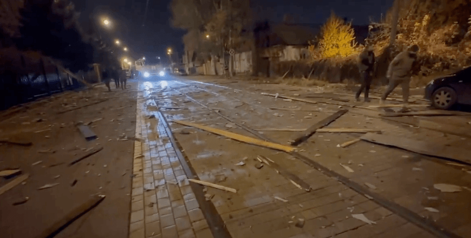 удар по донецку