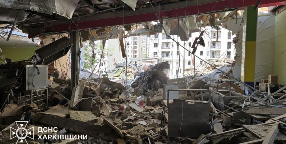 Наслідки обстрілу в Харкові