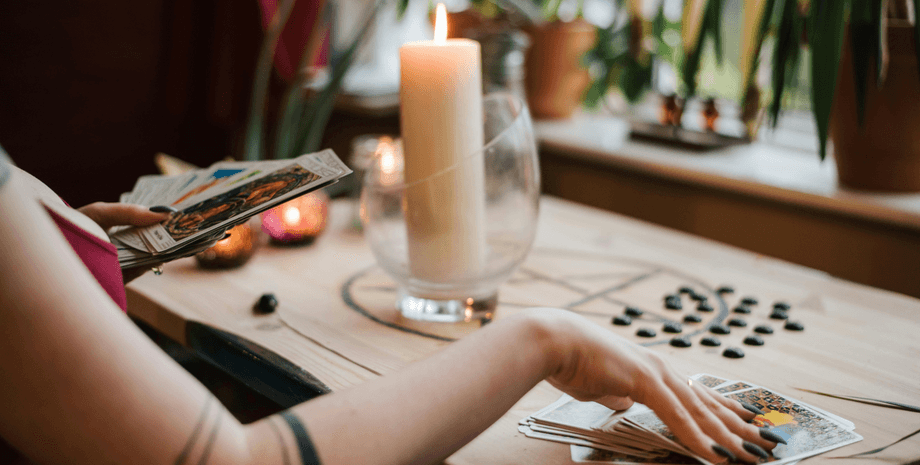 Таро карти, прогноз Таро карти