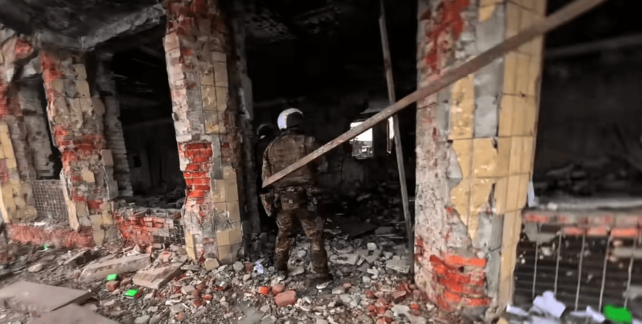 Куп'янськ зачищає Хартія