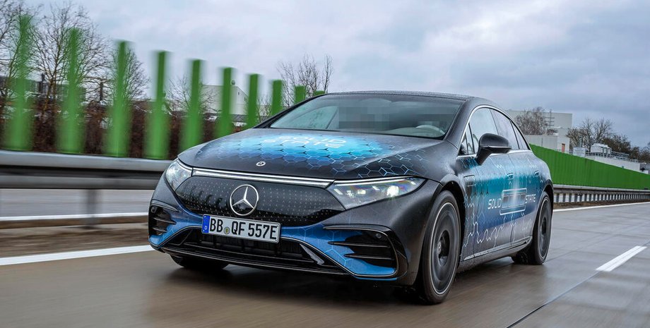 mercedes eqs, твердотельная батарея, батарея mercedes, электромобили mercedes, электромобили mercedes