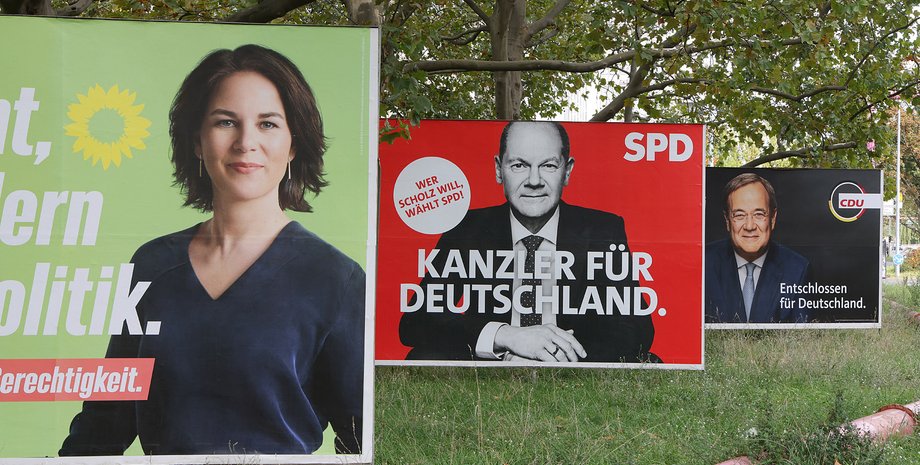выборы в Германии, плакаты кандидатов, новый канцлер Германии