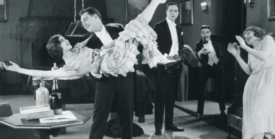 пандемия, ревущие двадцатые