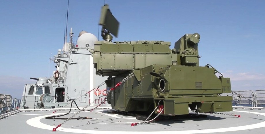 система Тор-М2КМ на кораблі