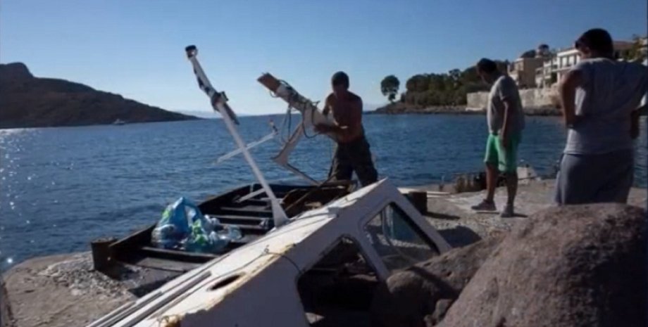 Обломки лодки / Фото: Youtube