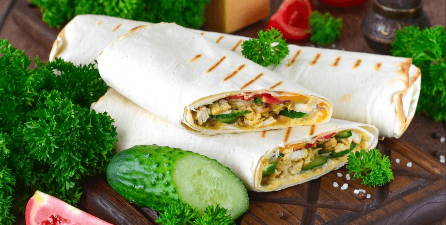 Роллы "Цезарь", рулет из лаваша, рулет из лаваша