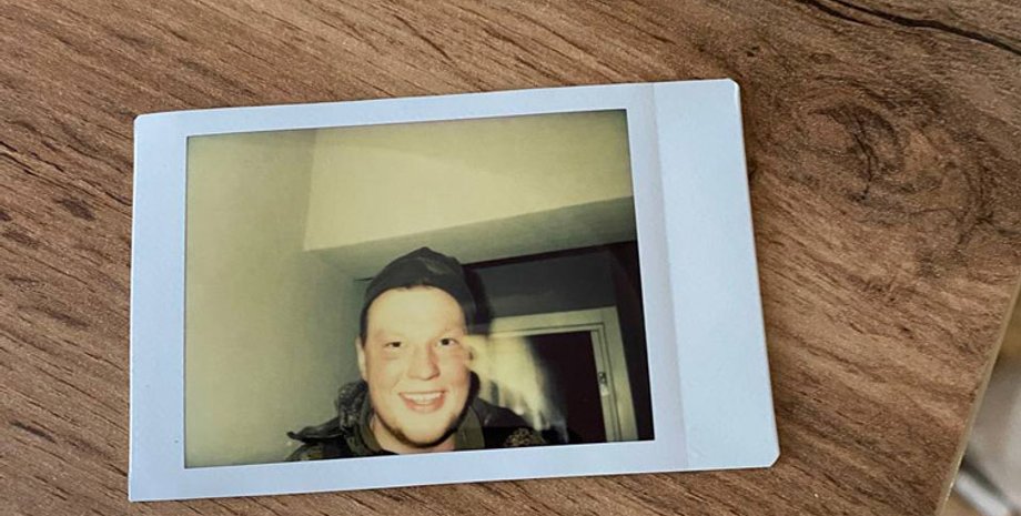 Мародеры, российский военный, Ирпень, Polaroid