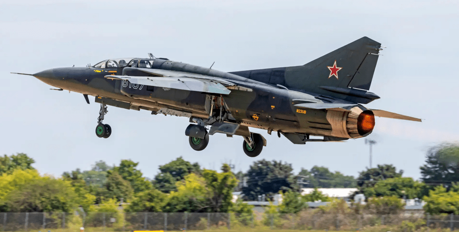 МиГ-23 разбился