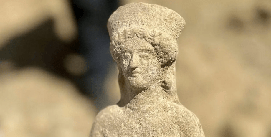 Найденные на Сицилии фигуры